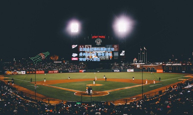 全国田径锦标赛跳远项目再创佳绩 新星闪耀突破个人最佳